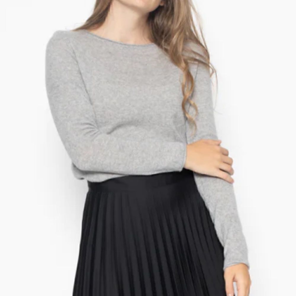 Lucy Nagle grey 100% Cashmere boat neck  sweater-size XS